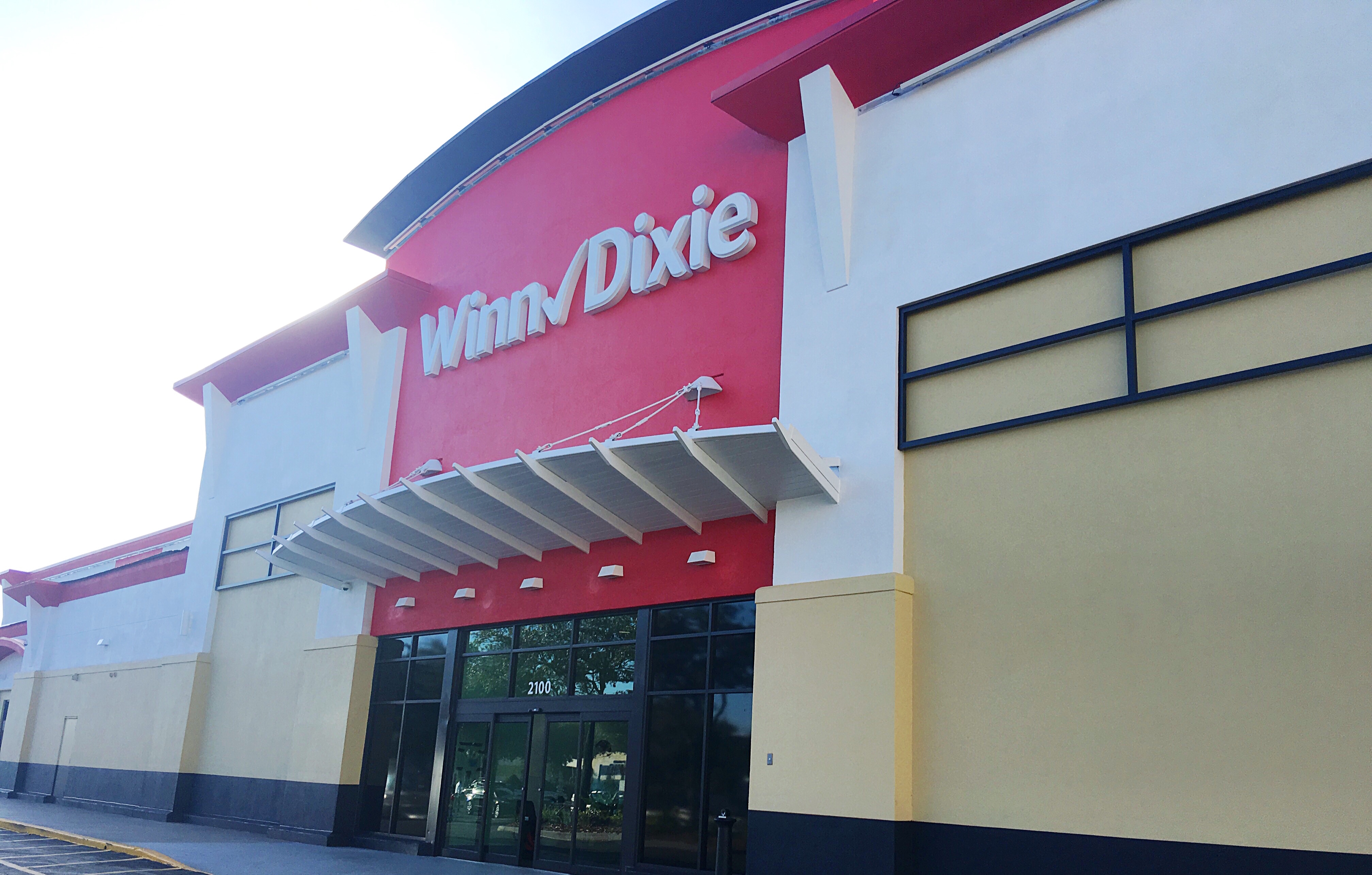 The Triumphant Return of WinnDixie to Hyde Park Village in South Tampa