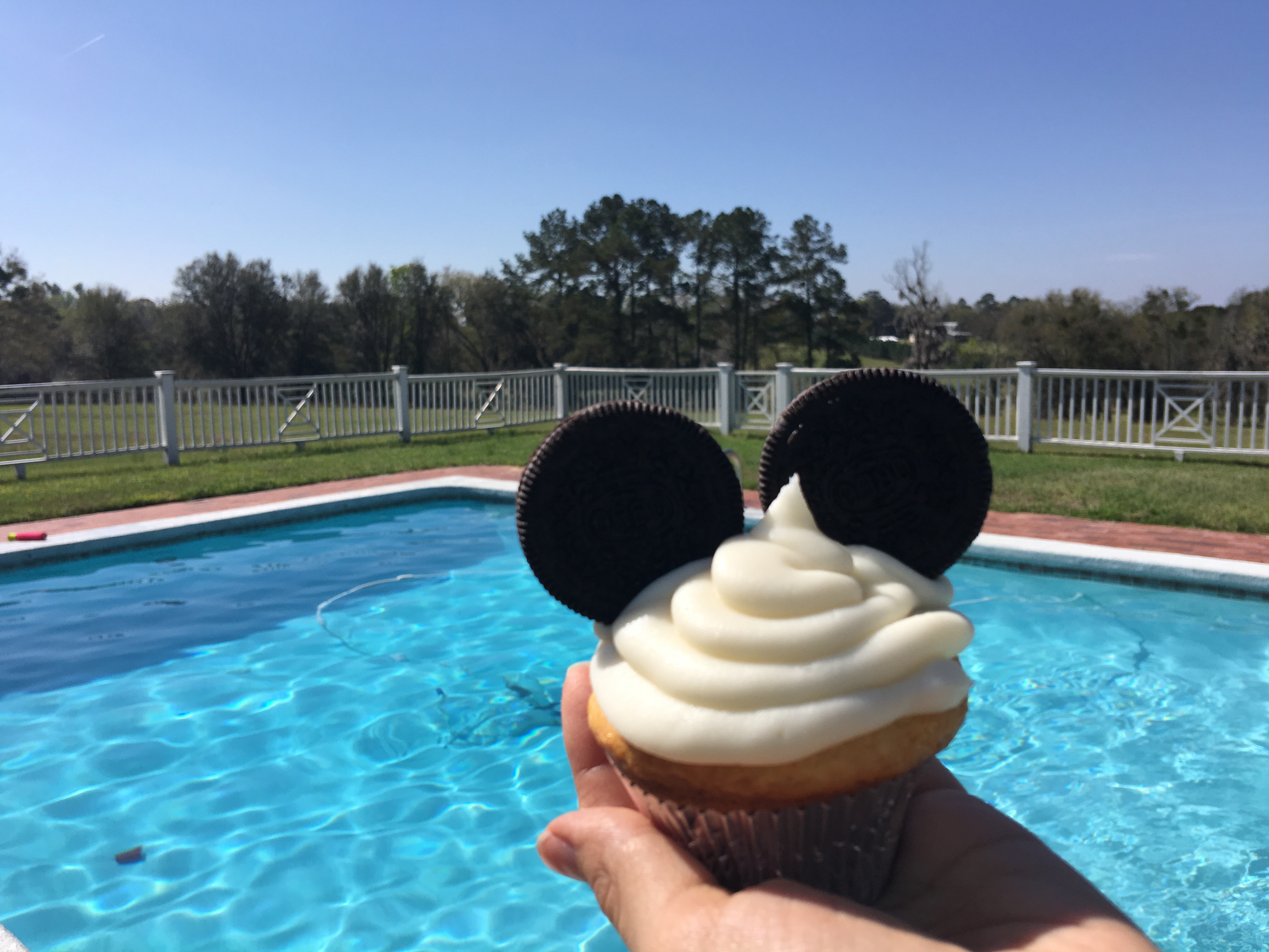 #DisneyKids Preschool Play Date | A Mickey & Friends Pool Party