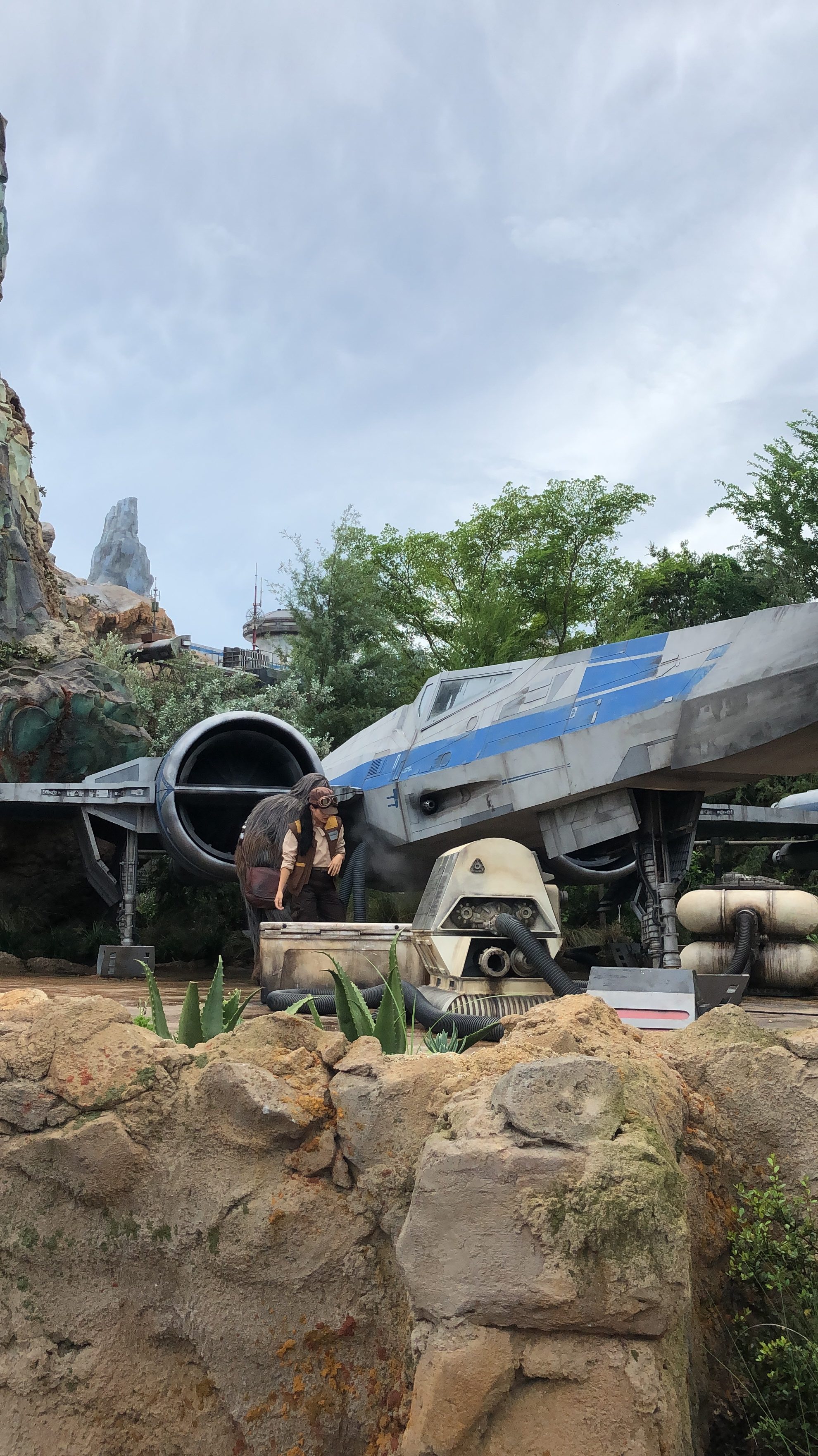 StarWars Galaxy's Edge on Battuu at Disney's Hollywood Studios